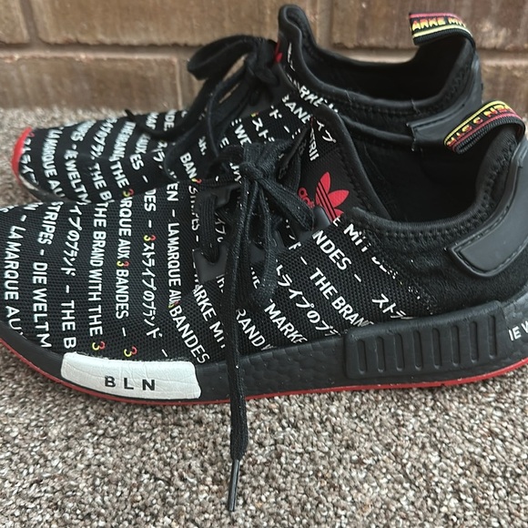 adidas BOOST NMD R1 Berlin style #EG6363 Black & White SNEAKERS size 10 Mens - Picture 4 of 8